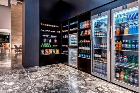 Česká republika Južná Morava Courtyard Brno 4 dňový pobyt Raňajky Vlastná March 2026 (22/03/26-25/03/26)