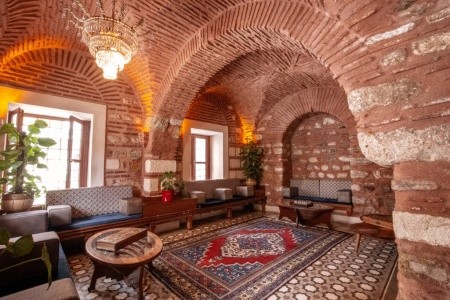 Seven Hills Palace - 19