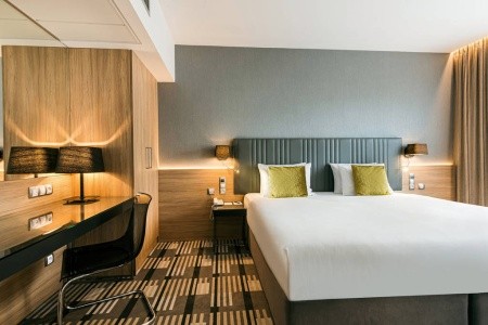 Česká republika Južná Morava Best Western Premier Hotel International 5 dňový pobyt Raňajky Vlastná November 2025 ( 7/11/25-11/11/25)