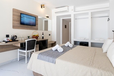 Grécko Rodos Castellum Suites 6 dňový pobyt All Inclusive Letecky Letisko: Praha September 2026 (27/09/26- 2/10/26)