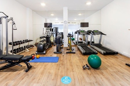 Cyprus Protaras Crystal Springs Beach 12 dňový pobyt Polpenzia Letecky Letisko: Praha July 2026 (14/07/26-25/07/26)