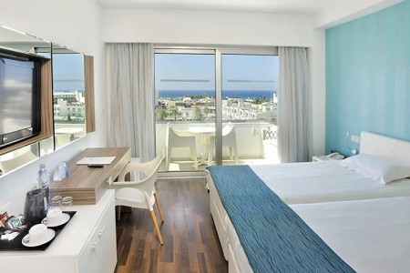 Cyprus Ayia Napa Nestor 8 dňový pobyt Polpenzia Letecky Letisko: Praha September 2026 (15/09/26-22/09/26)