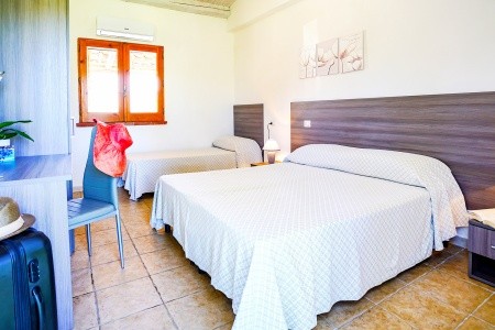 Taliansko Kalábria Costa Azzurra 15 dňový pobyt Raňajky Letecky Letisko: Praha September 2026 (15/09/26-29/09/26)