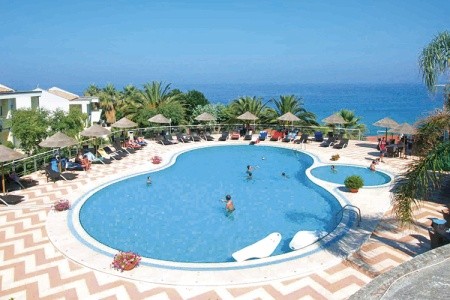 Taliansko Kalábria Villaggio Stromboli 9 dňový pobyt Plná penzia Letecky Letisko: Ostrava August 2026 (13/08/26-21/08/26)