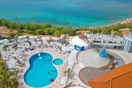 Taliansko Kalábria Villaggio Stromboli 9 dňový pobyt Plná penzia Letecky Letisko: Ostrava August 2026 (13/08/26-21/08/26)