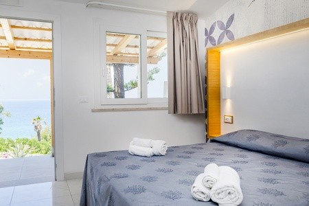 Taliansko Kalábria Villaggio Stromboli 9 dňový pobyt Plná penzia Letecky Letisko: Ostrava August 2026 (13/08/26-21/08/26)