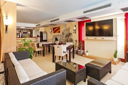 Taliansko Kalábria Tropis 9 dňový pobyt Raňajky Letecky Letisko: Ostrava June 2026 ( 4/06/26-12/06/26)