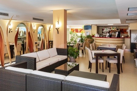 Taliansko Kalábria Tropis 9 dňový pobyt Raňajky Letecky Letisko: Ostrava June 2026 ( 4/06/26-12/06/26)