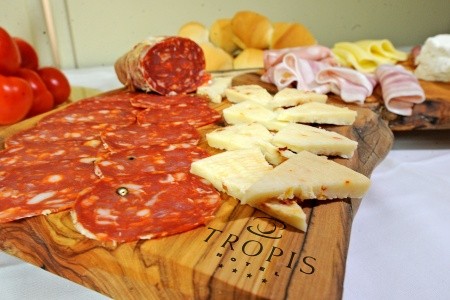 Taliansko Kalábria Tropis 9 dňový pobyt Raňajky Letecky Letisko: Ostrava June 2026 ( 4/06/26-12/06/26)