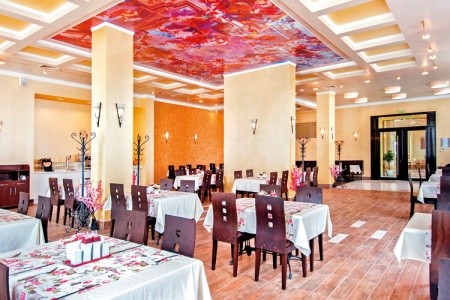 Bulharsko Slnečné Pobrežie Rome Palace Deluxe 12 dňový pobyt All Inclusive Letecky Letisko: Praha June 2026 (24/06/26- 5/07/26)