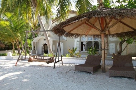 Nika Island Resort - 8