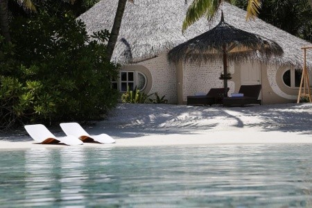 Nika Island Resort - 9