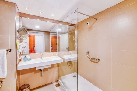 Madeira  Enotel Sunset Bay 10 dňový pobyt Raňajky Letecky Letisko: Budapešť January 2026 (13/01/26-22/01/26)