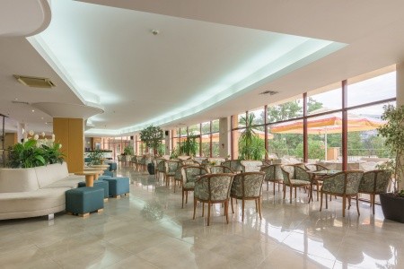 Bulharsko Zlaté Piesky Kristal 9 dňový pobyt All Inclusive Letecky Letisko: Praha August 2026 (24/08/26- 1/09/26)