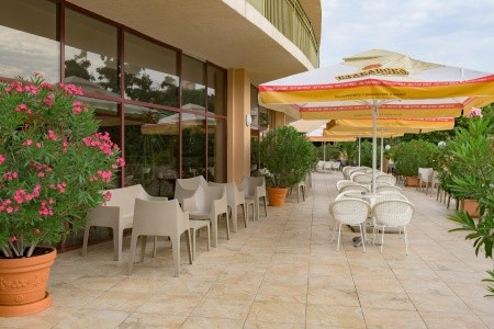 Bulharsko Zlaté Piesky Kristal 9 dňový pobyt All Inclusive Letecky Letisko: Praha August 2026 (24/08/26- 1/09/26)