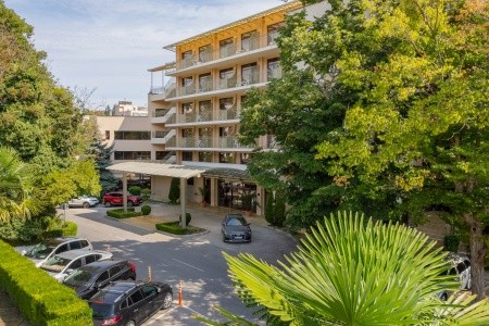 Bulharsko Zlaté Piesky Kristal 9 dňový pobyt All Inclusive Letecky Letisko: Praha August 2026 (24/08/26- 1/09/26)