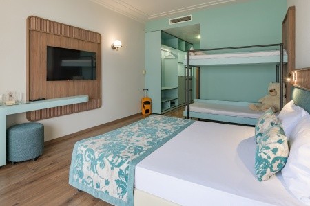 Bulharsko Zlaté Piesky Kristal 9 dňový pobyt All Inclusive Letecky Letisko: Praha August 2026 (24/08/26- 1/09/26)