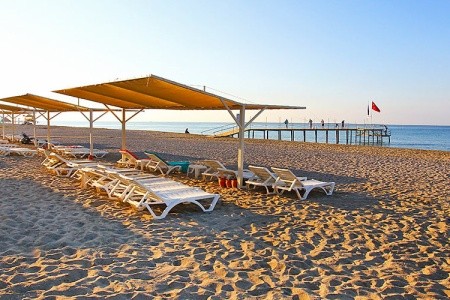 Turecko Alanya Club Turtas 11 dňový pobyt All Inclusive Letecky Letisko: Varšava August 2026 (31/08/26-10/09/26)