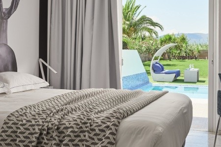 Meandros Boutique - 18