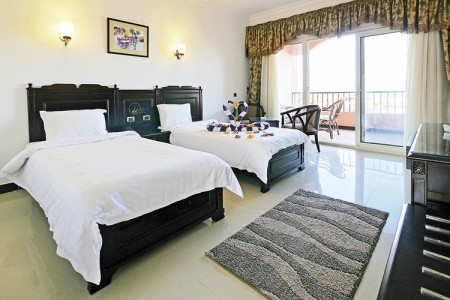 The Three Corners Happy Life - 18