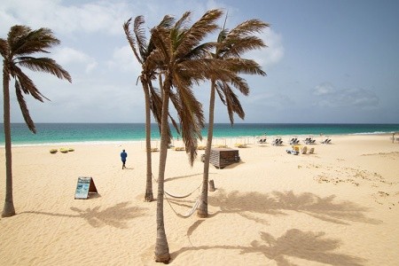 Kapverdské ostrovy Ostrov Sal Dunas Del Sal 16 dňový pobyt Polpenzia Letecky Letisko: Praha September 2026 (24/09/26- 9/10/26)