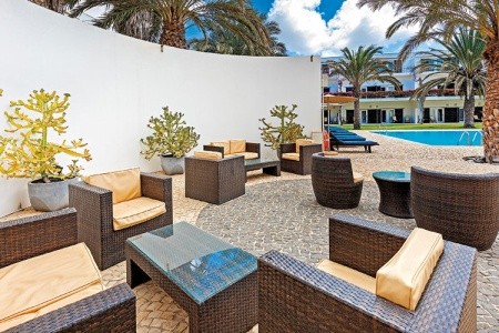 Kapverdské ostrovy Ostrov Sal Dunas Del Sal 16 dňový pobyt Polpenzia Letecky Letisko: Praha September 2026 (24/09/26- 9/10/26)