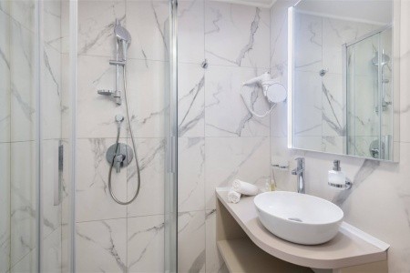 Golden Lake Resort - 13