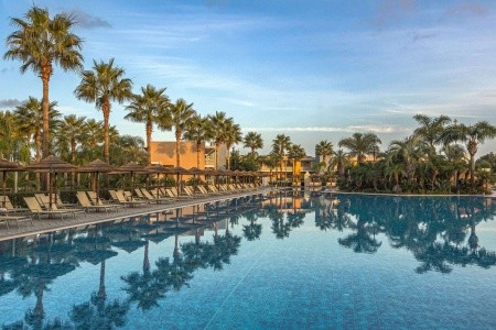 Blue Lagoon Resort - 4