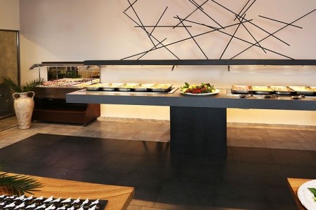 Grécko Korfu Pantokrator 14 dňový pobyt Polpenzia Letecky Letisko: Praha June 2026 (14/06/26-27/06/26)