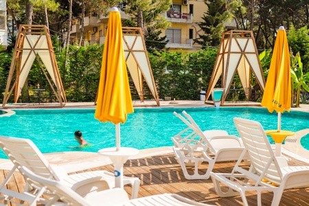 Albánsko Durrës Garden Palace 5 dňový pobyt All Inclusive Letecky Letisko: Praha July 2026 (12/07/26-16/07/26)