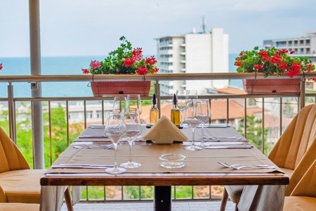 Bulharsko Zlaté Piesky Park Golden Beach 12 dňový pobyt All Inclusive Letecky Letisko: Praha August 2026 ( 9/08/26-20/08/26)