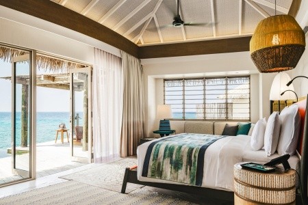 Maldivy  Intercontinental Maldives Maamunagau Resort 10 dňový pobyt Polpenzia Letecky Letisko: Viedeň March 2026 (11/03/26-20/03/26)