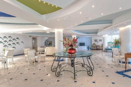 Gerakas Belvedere Hotel & Spa - 9