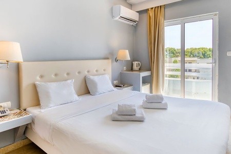 Grécko Rodos Astron 7 dňový pobyt Raňajky Letecky Letisko: Praha August 2026 ( 1/08/26- 7/08/26)