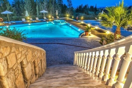 Gerakas Belvedere Hotel & Spa - 12