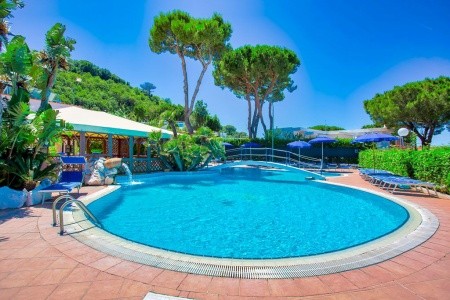 Taliansko Ischia Cristallo Palace Terme 8 dňový pobyt Polpenzia Letecky Letisko: Praha August 2026 (15/08/26-22/08/26)