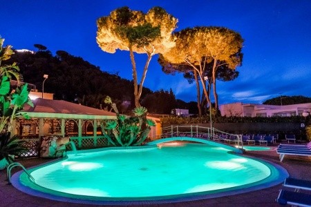 Taliansko Ischia Cristallo Palace Terme 8 dňový pobyt Polpenzia Letecky Letisko: Praha August 2026 (15/08/26-22/08/26)