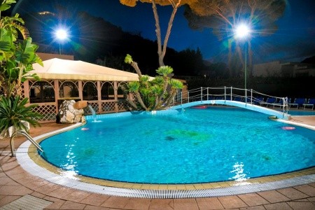 Taliansko Ischia Cristallo Palace Terme 8 dňový pobyt Polpenzia Letecky Letisko: Praha August 2026 (15/08/26-22/08/26)