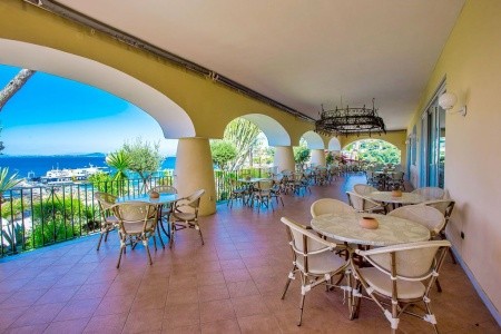 Taliansko Ischia Cristallo Palace Terme 8 dňový pobyt Polpenzia Letecky Letisko: Praha August 2026 (15/08/26-22/08/26)