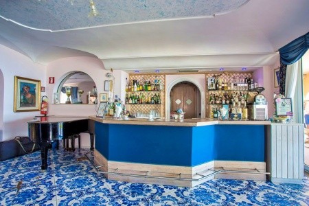 Taliansko Ischia Cristallo Palace Terme 8 dňový pobyt Polpenzia Letecky Letisko: Praha August 2026 (15/08/26-22/08/26)