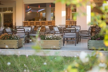 Horizon Beach Resort - 4