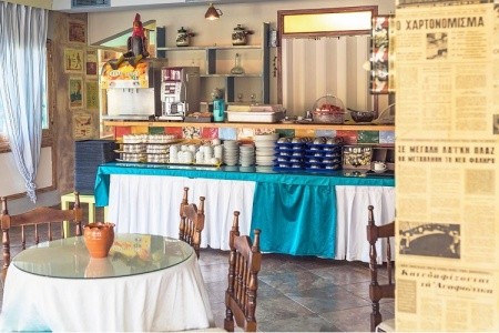 Grécko Samos Kokkari Beach 15 dňový pobyt Polpenzia Letecky Letisko: Varšava August 2026 (22/08/26- 5/09/26)