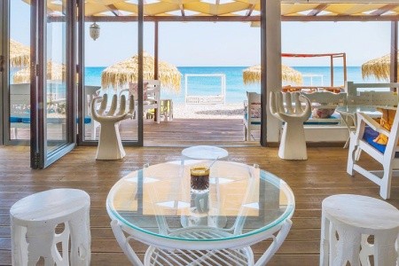 Grécko Samos Kokkari Beach 15 dňový pobyt Polpenzia Letecky Letisko: Varšava August 2026 (22/08/26- 5/09/26)