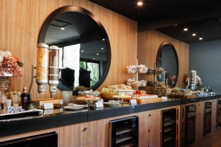 Jr Hotels Amadeus Bologna - 11