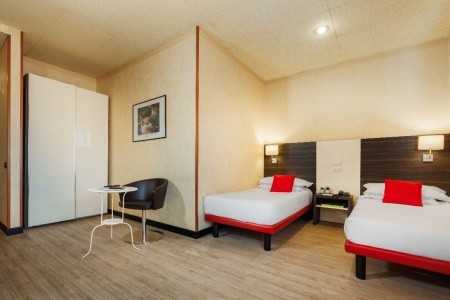 Jr Hotels Amadeus Bologna - 17