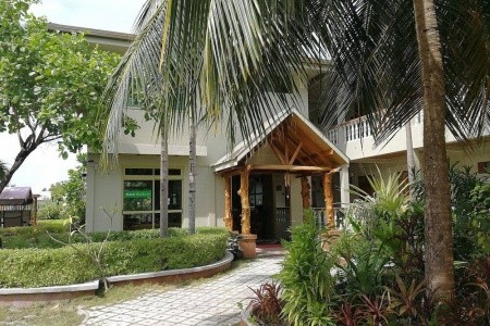 Maldivy  Nazaki Residences (Gan) 11 dňový pobyt Plná penzia Letecky Letisko: Praha February 2026 (14/02/26-24/02/26)