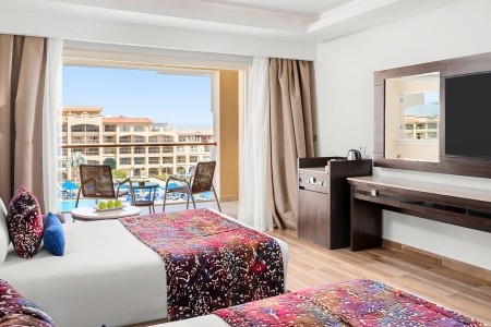 Egypt Hurghada Pickalbatros White Beach Resort 13 dňový pobyt All Inclusive Letecky Letisko: Praha May 2026 (11/05/26-23/05/26)