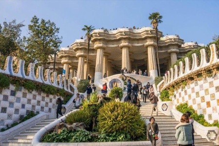 Slunná Barcelona s výletem ke klášteru Montserrat - 12