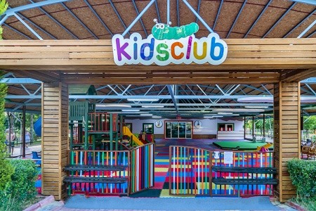 Turecko Alanya Lonicera World 14 dňový pobyt Ultra All inclusive Letecky Letisko: Praha August 2026 ( 1/08/26-14/08/26)