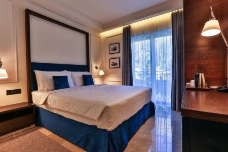 Hotel California By Aycon - 4